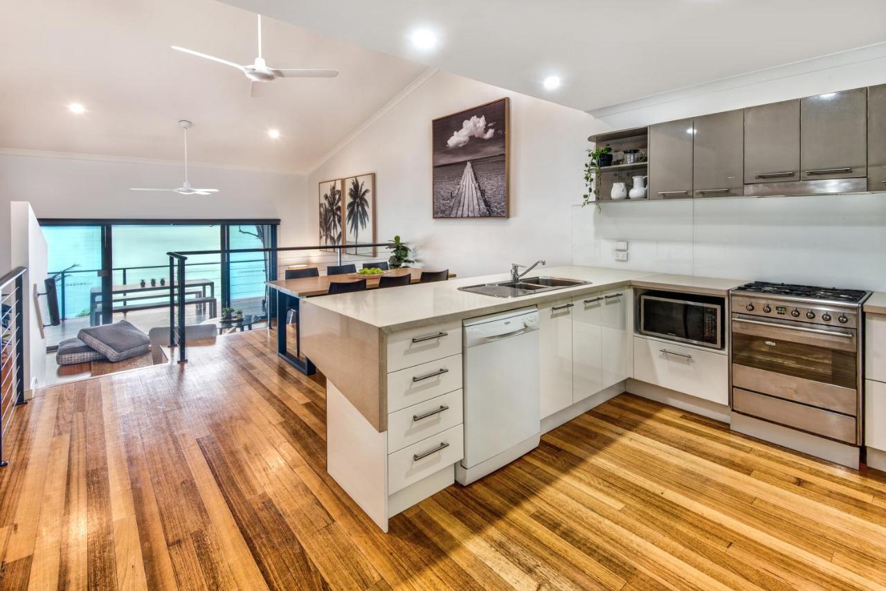Sea View Shorelines Isla Hamilton Exterior foto